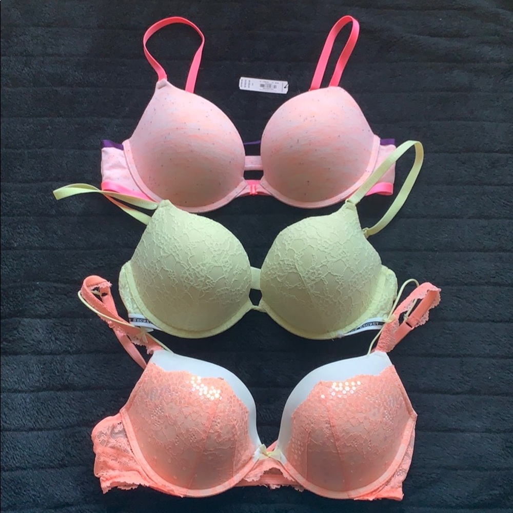 Victoria’s Secret Bra Bundle
